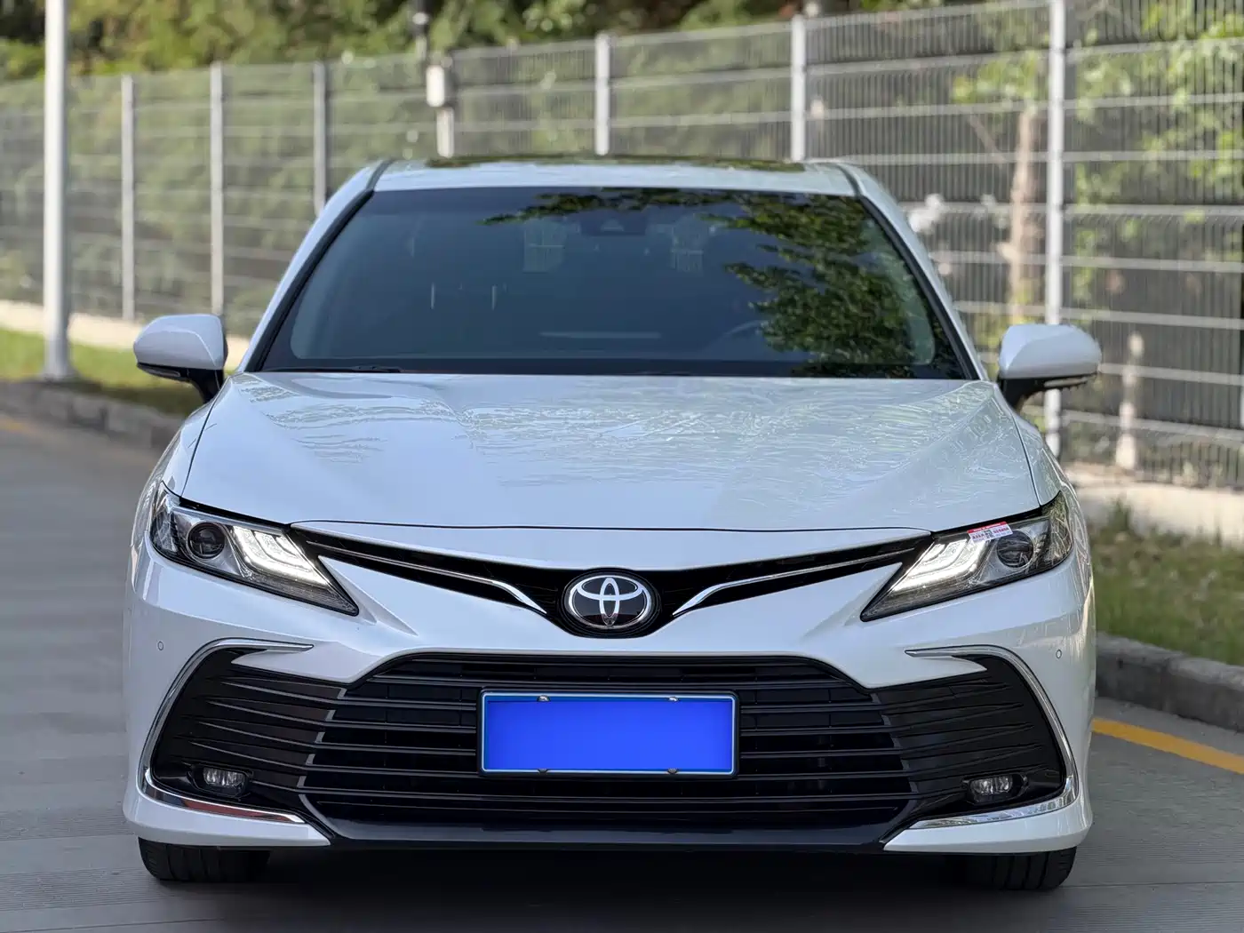 Toyota Camry 2021 2.0G Luxury Edition фото 2
