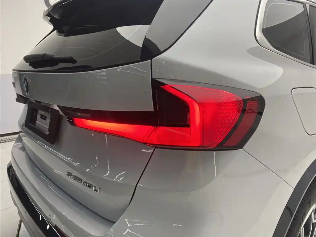 BMW X1 2025 sDrive25Li X Design Package фото 10