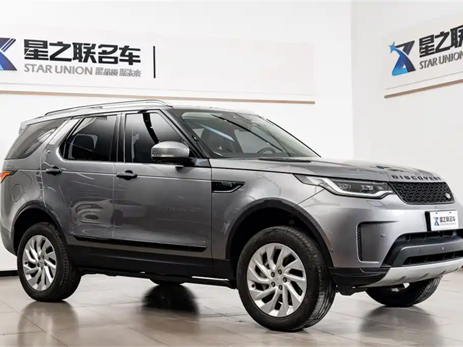 Land Rover Discovery 2023 300PS S фото 6