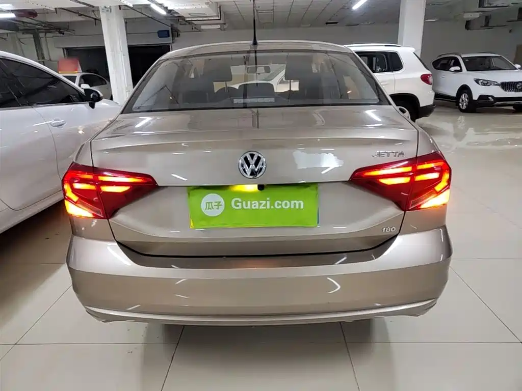 Volkswagen Jetta 2017 1.5L Automatic Fashion фото 6