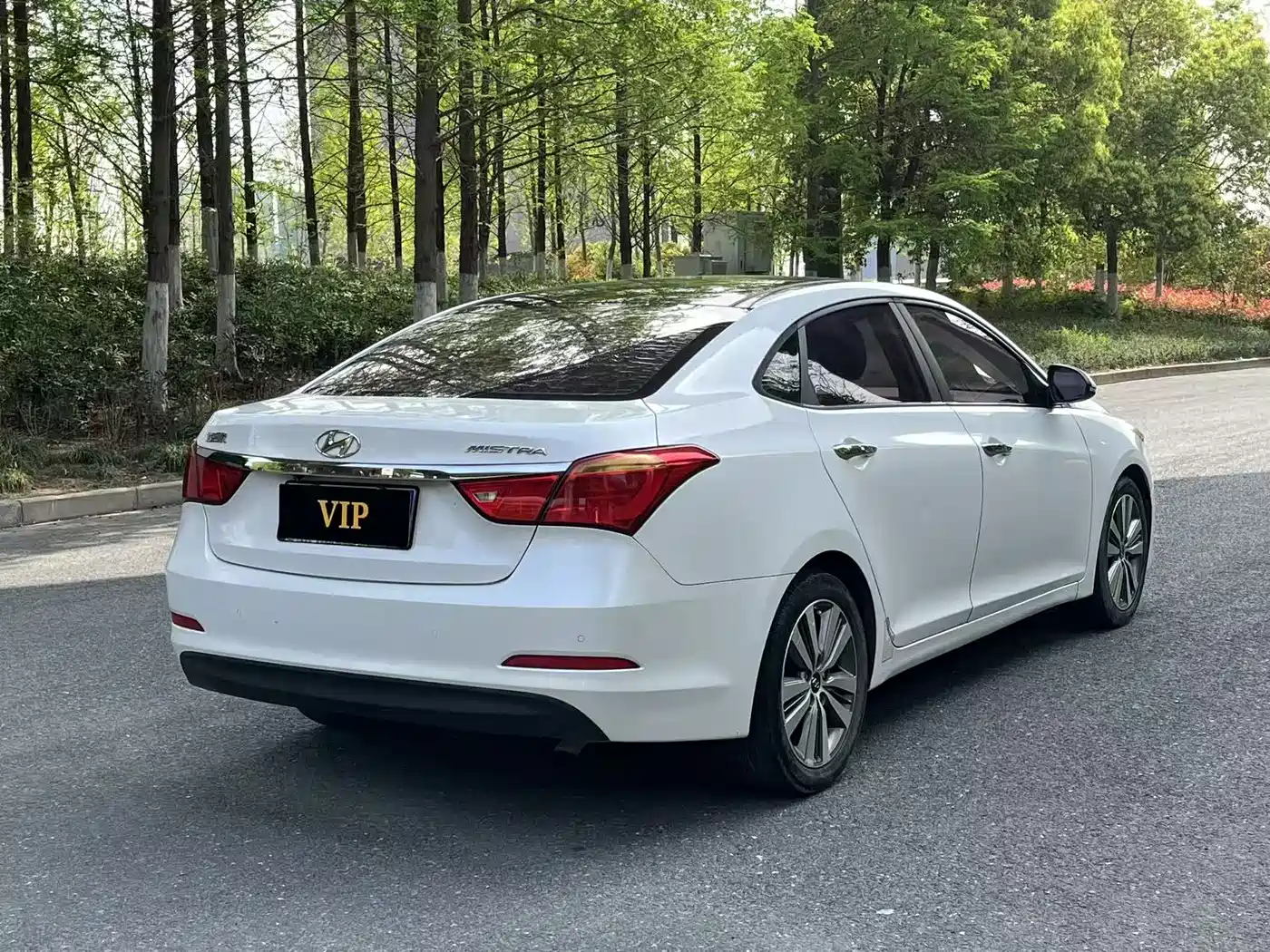 Hyundai Mistra 2014 1.8L Auto Premium DLX фото 6