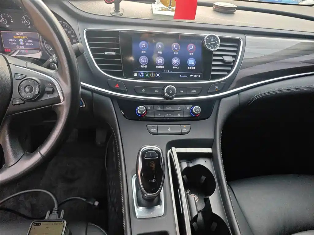 BUICK LACROSSE