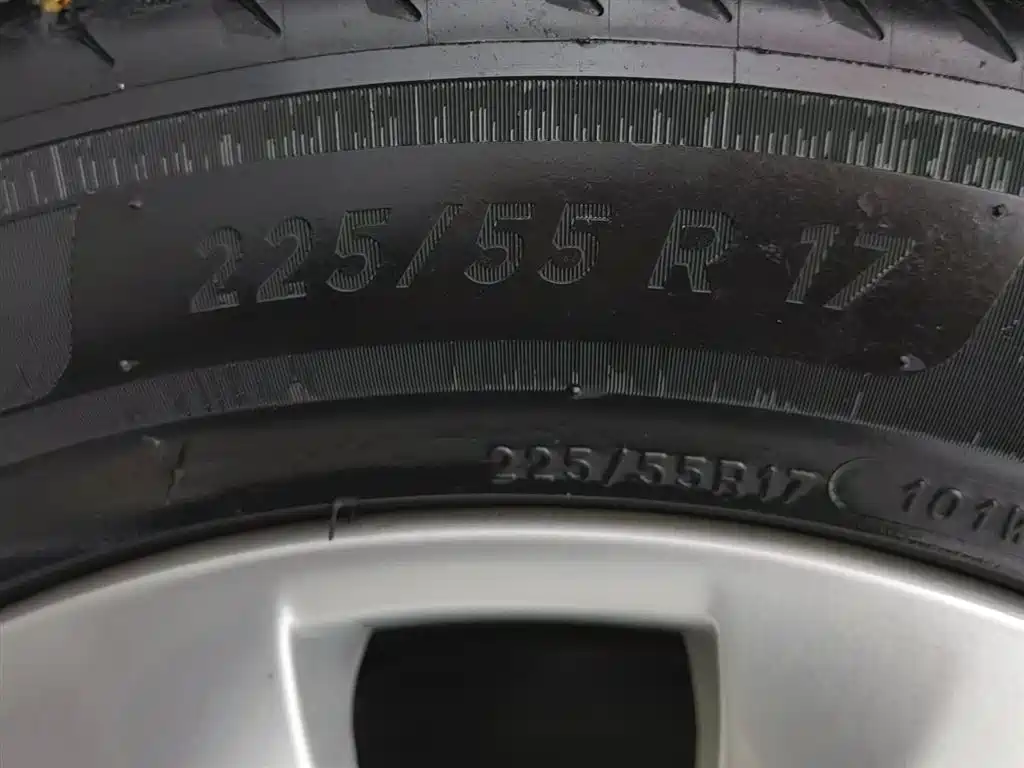 Buick Regal 2014 2.0L Elite Fashion Type фото 24