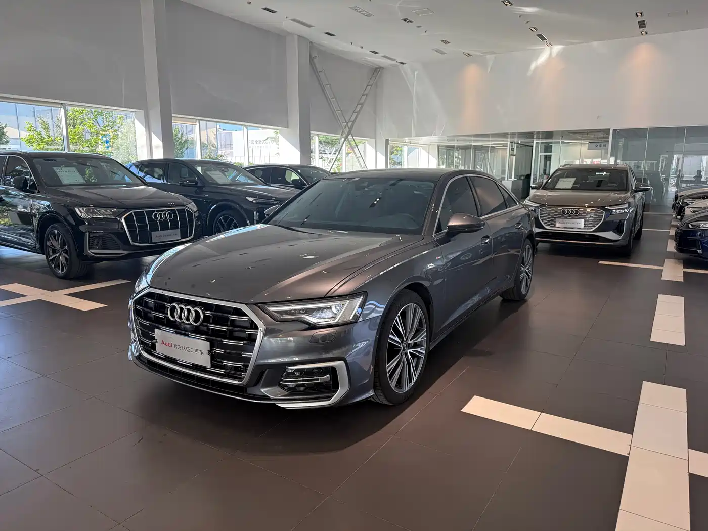 Audi A6L 2023 Facelift 45 TFSI Premium Dynamic