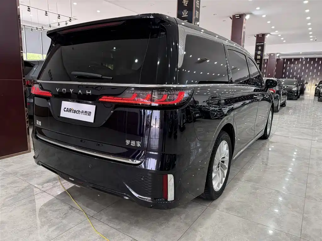 Voyah Auto Voyah Dreamer 2022 Low-carbon Dream+Smart Package фото 8