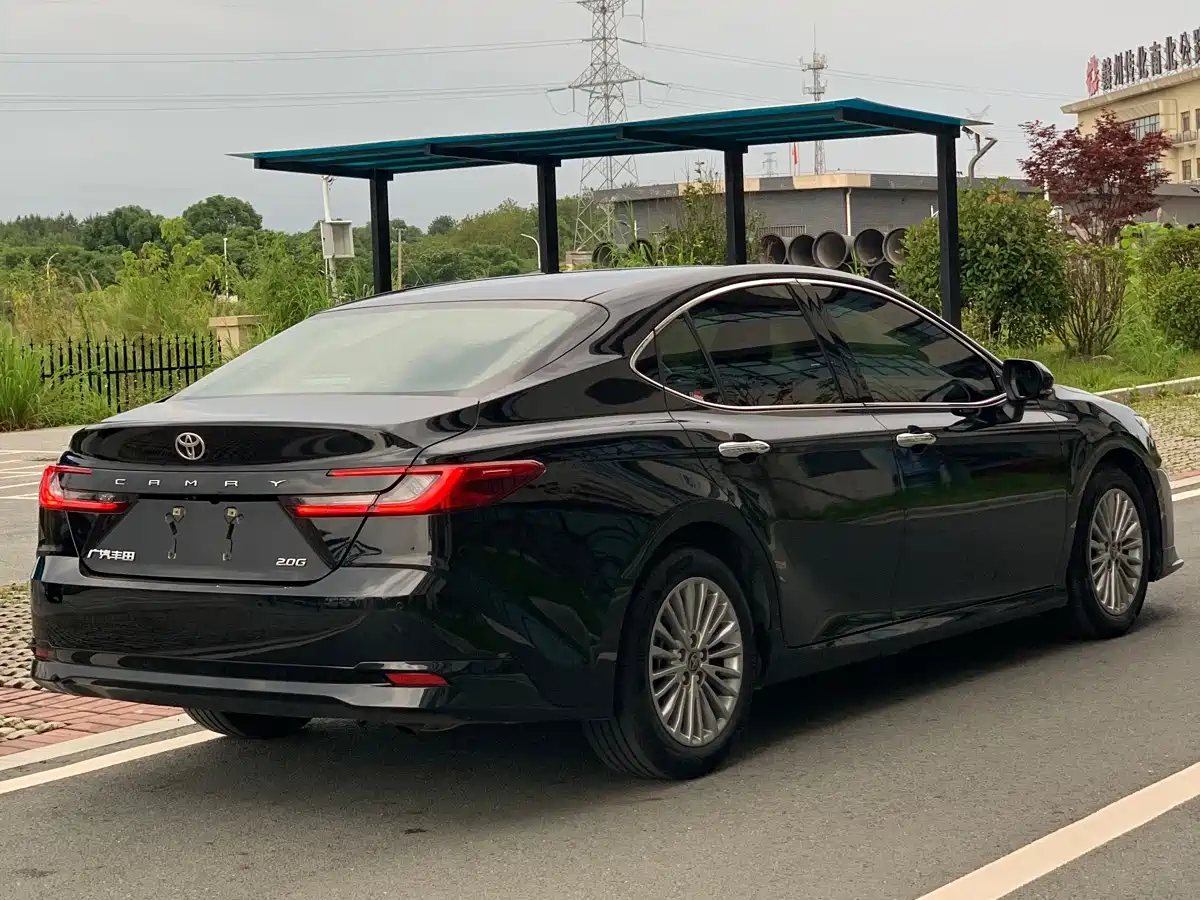 Toyota Camry 2024 2.0G Premium Edition фото 6