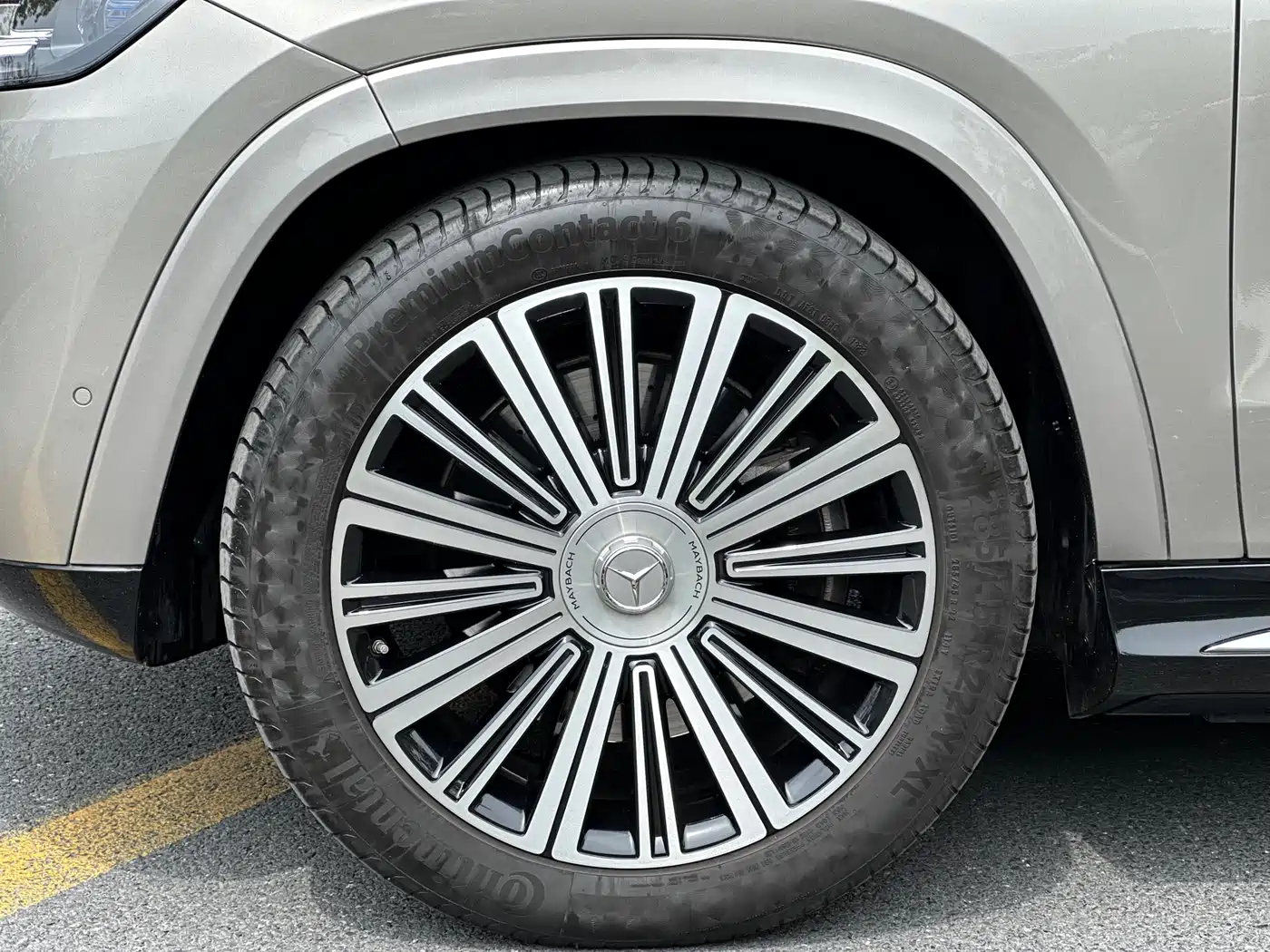 MERCEDES-BENZ MAYBACH GLS