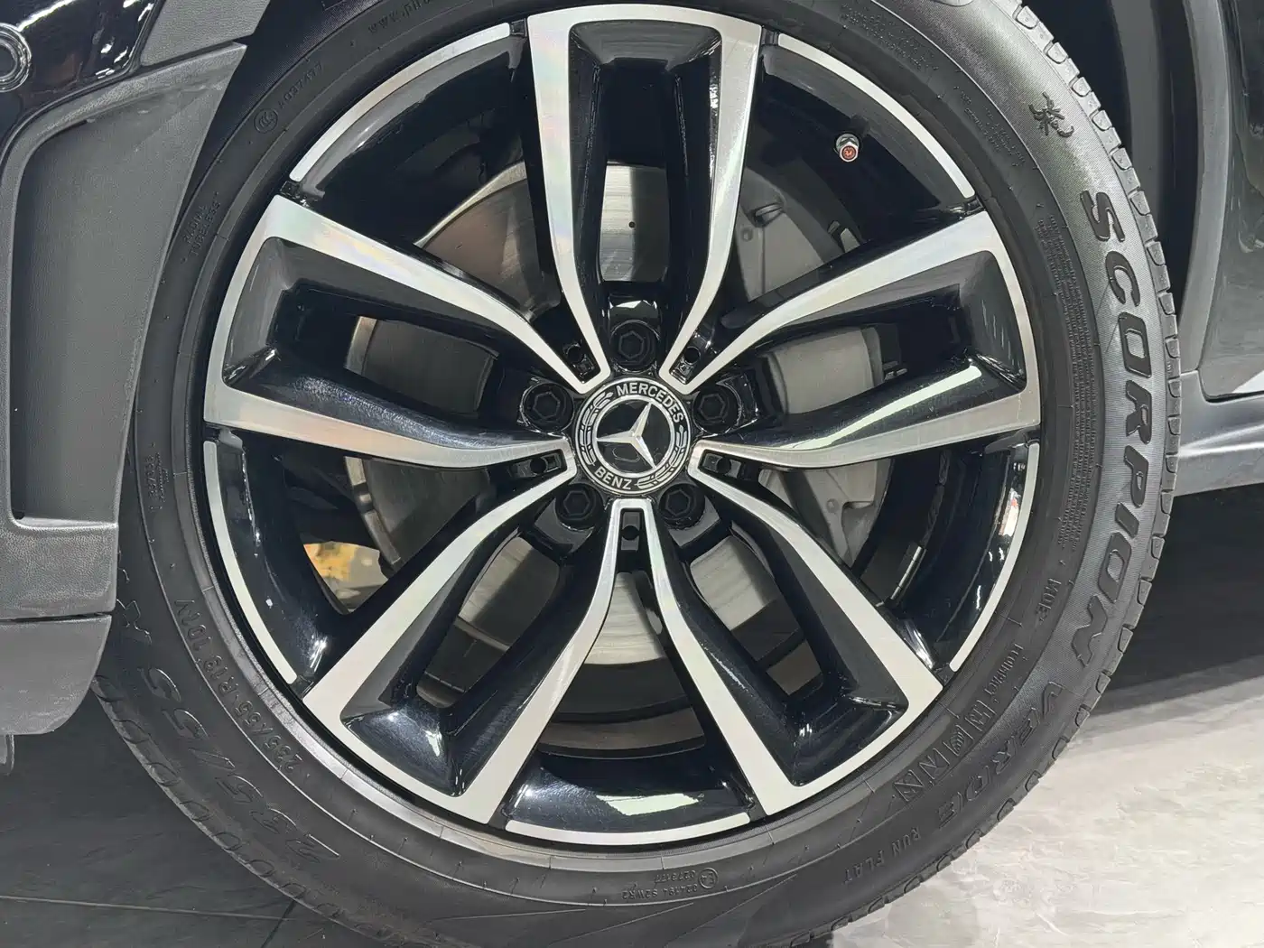 Mercedes-Benz GLC 2020 Facelift GLC 300 L 4MATIC Dynamic фото 15