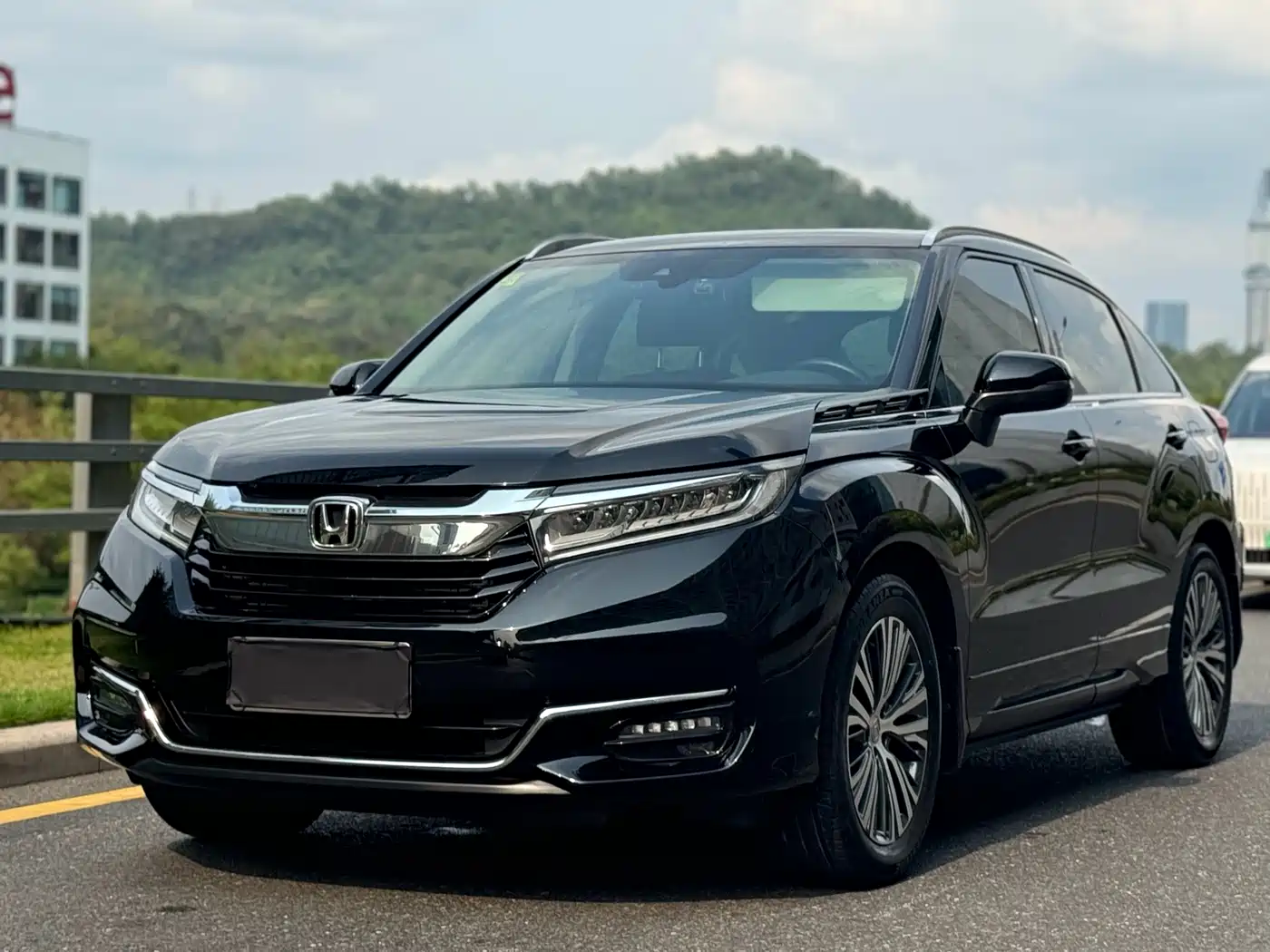 Honda Avancier 2020 240TURBO 2WD Premium Edition