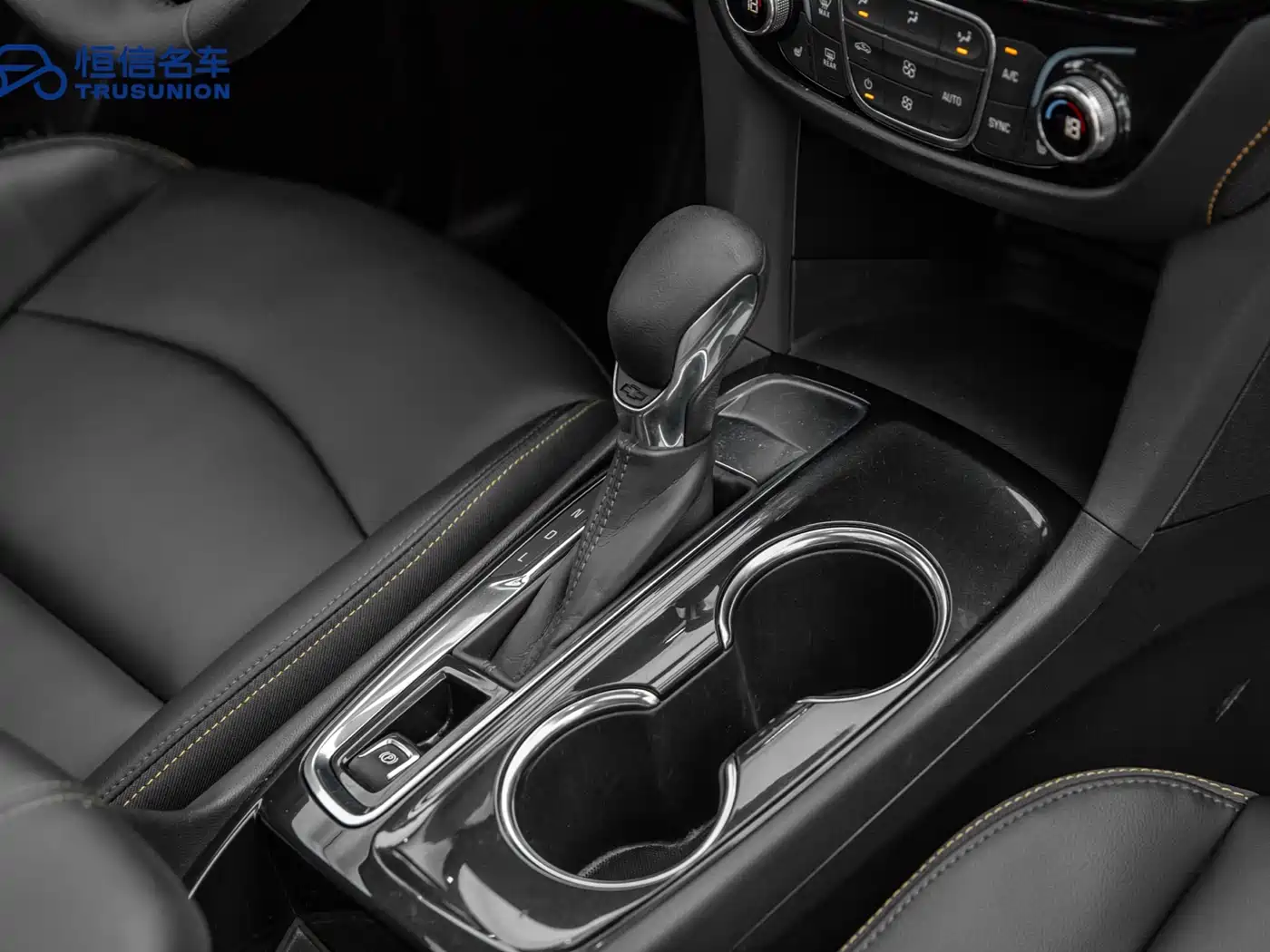 Chevrolet Equinox 2022 535T Control Edition фото 19