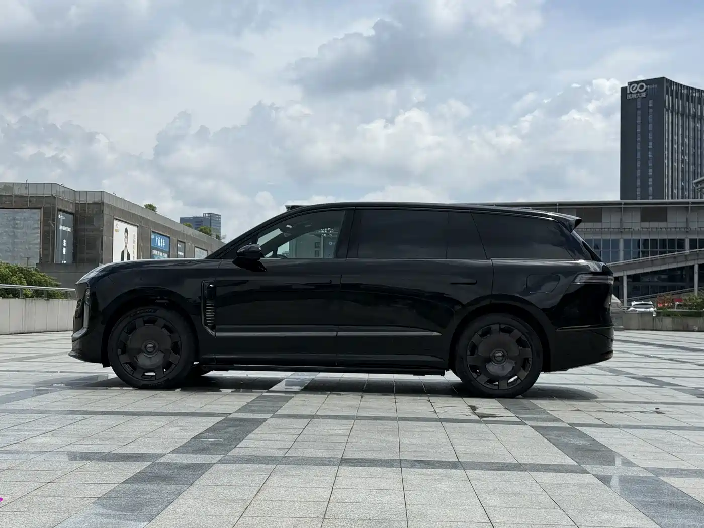 NIO ES9 2026
