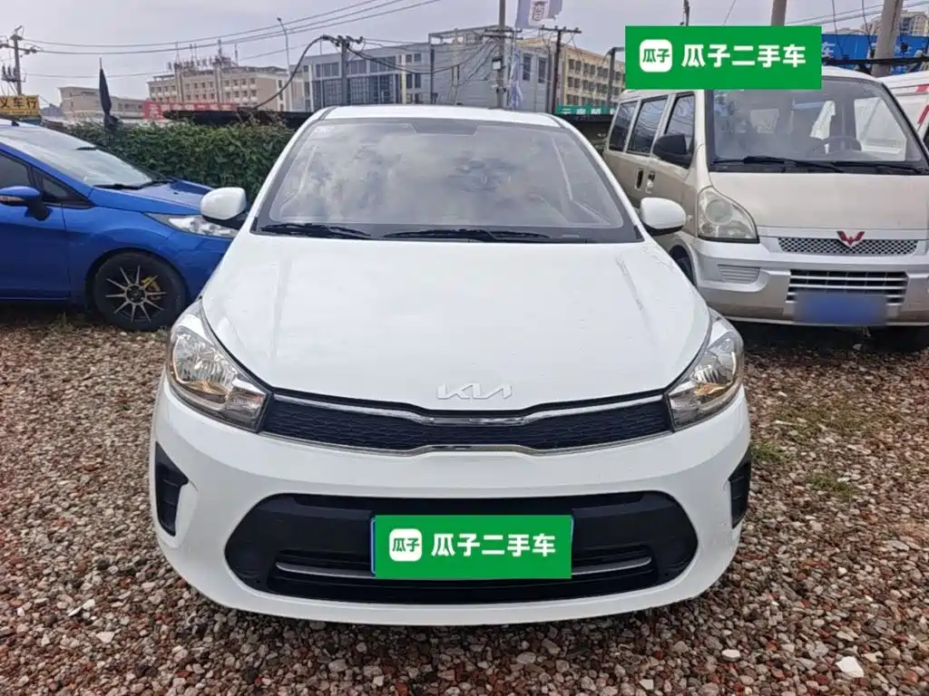 Kia Huan Chi 2022 2020 Facelift 1.4L Auto Comfort Sunroof Edition