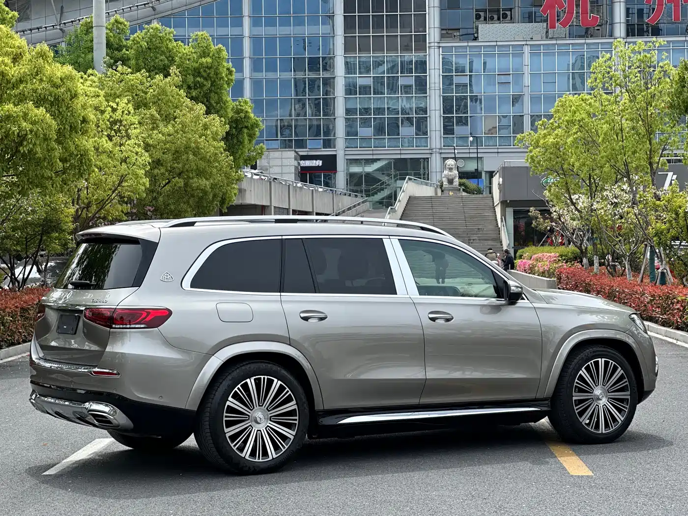 MERCEDES-BENZ MAYBACH GLS