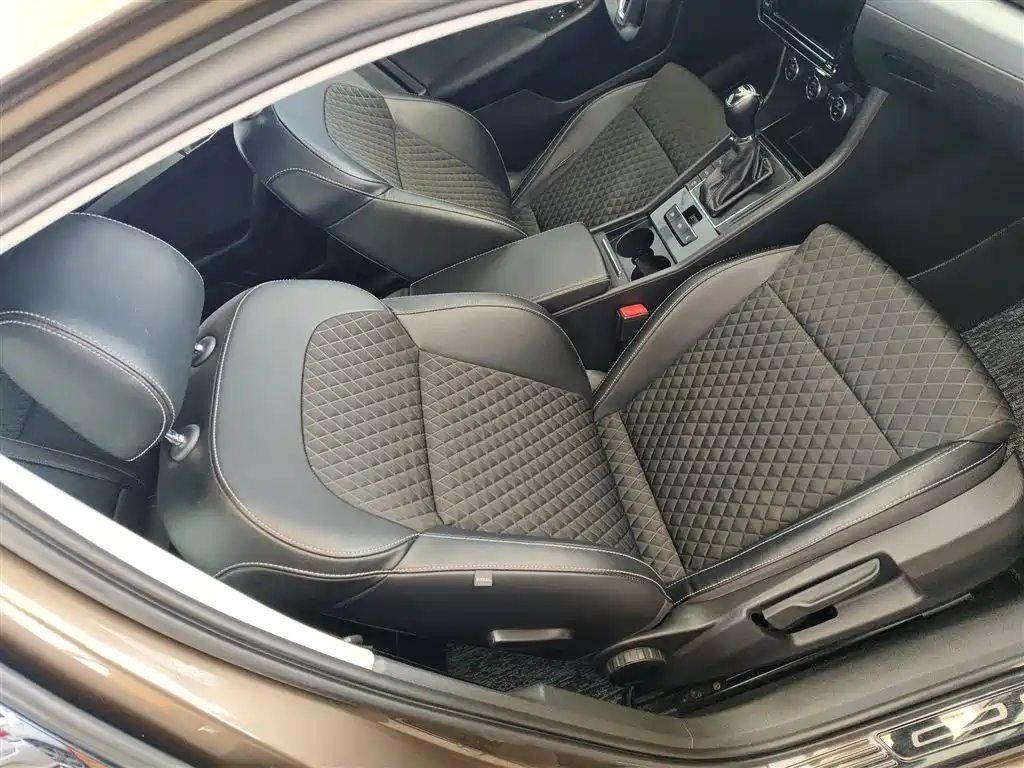 Škoda Superb 2018 TSI330 DSG Comfort Version China VI фото 25