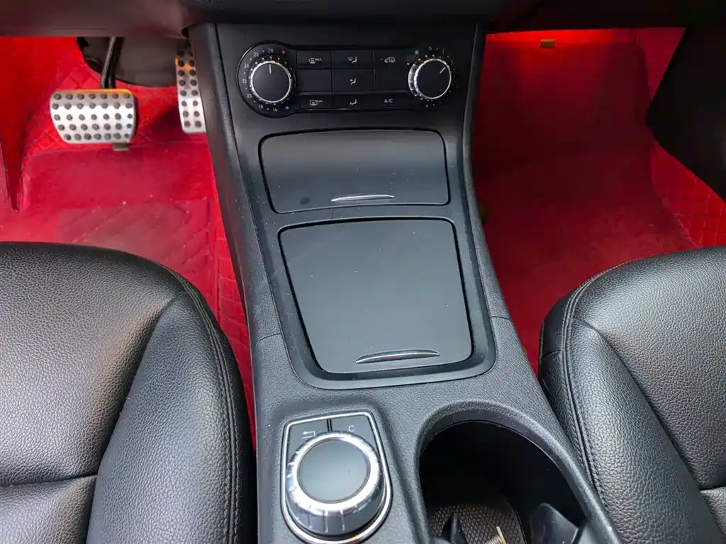 Mercedes-Benz B-Class 2012 B 200 фото 11