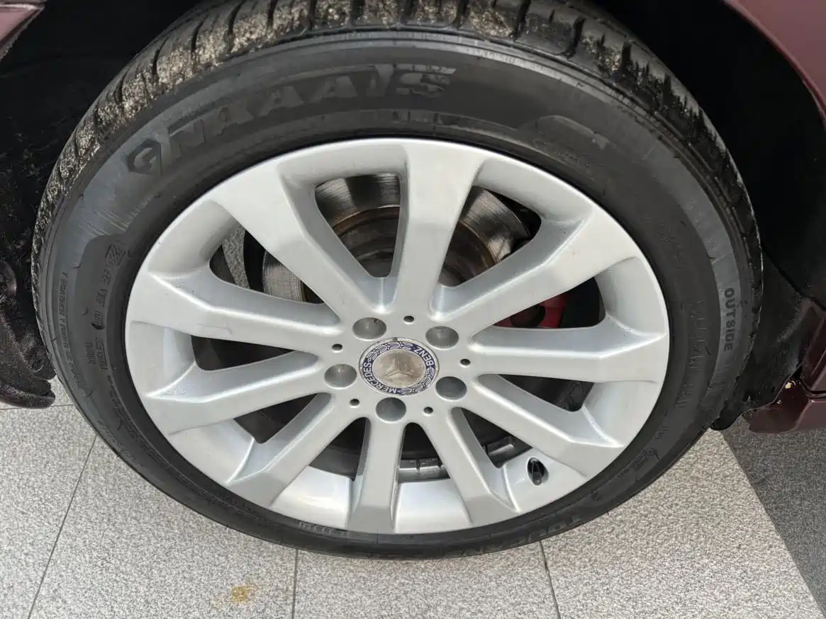Mercedes-Benz CLS 2009 CLS 300 фото 22