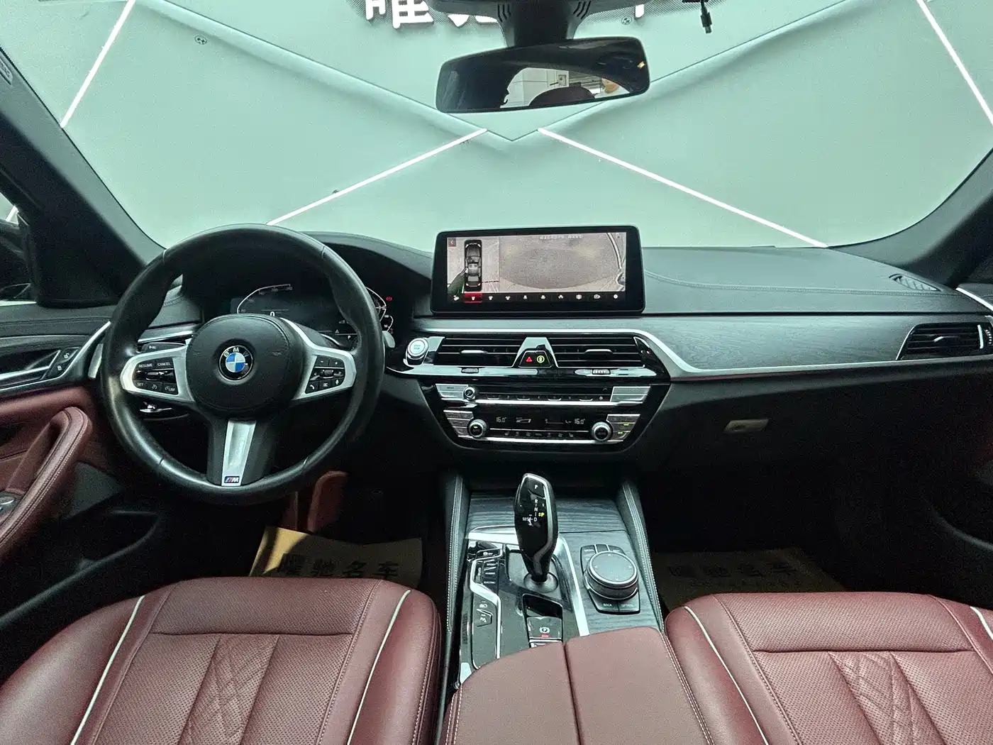 BMW 5 Series New Energy 2021 535Le M Sport Package фото 10