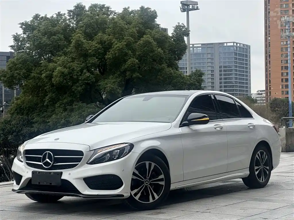 Mercedes-Benz C-Class 2017 Facelift C 200 Sport Edition фото 2