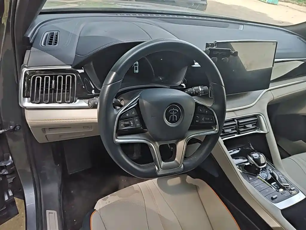BYD Song PLUS PHEV 2021 DM-i 110KM Flagship PLUS фото 11
