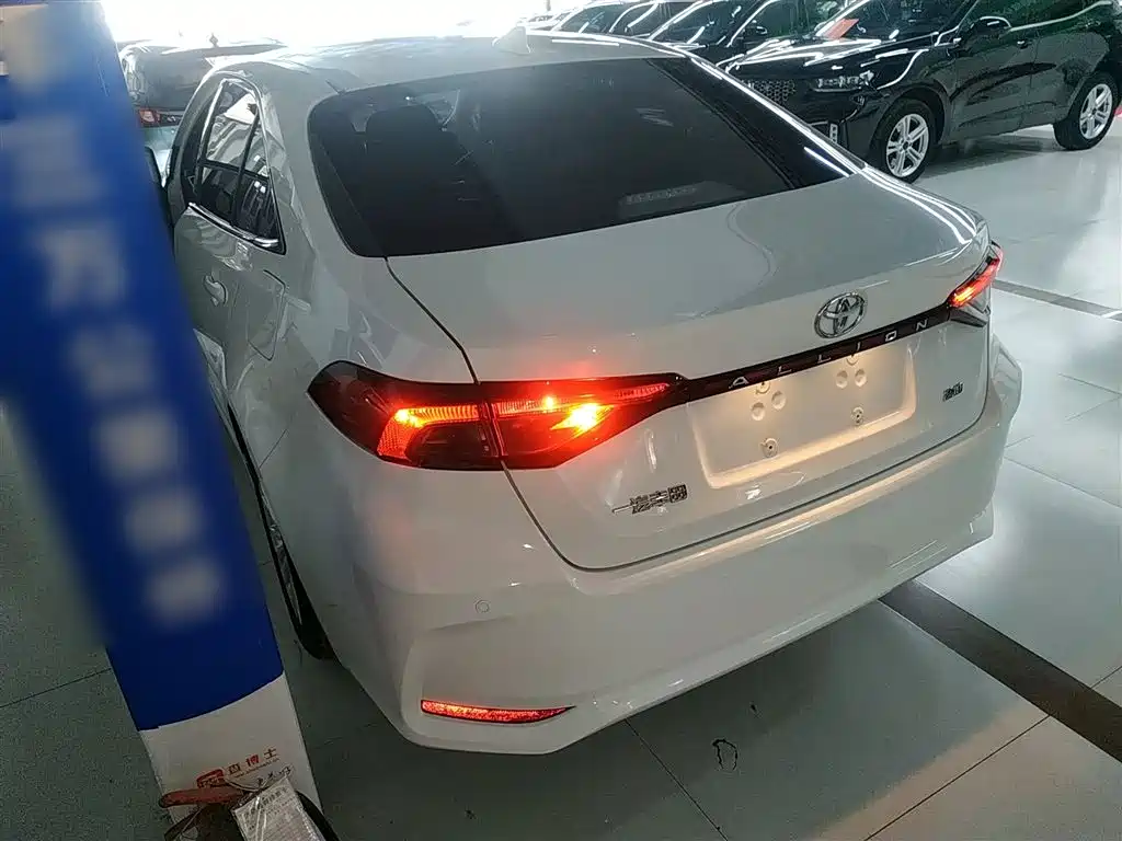 Toyota Allion 2021 2.0L Progressive Edition фото 5