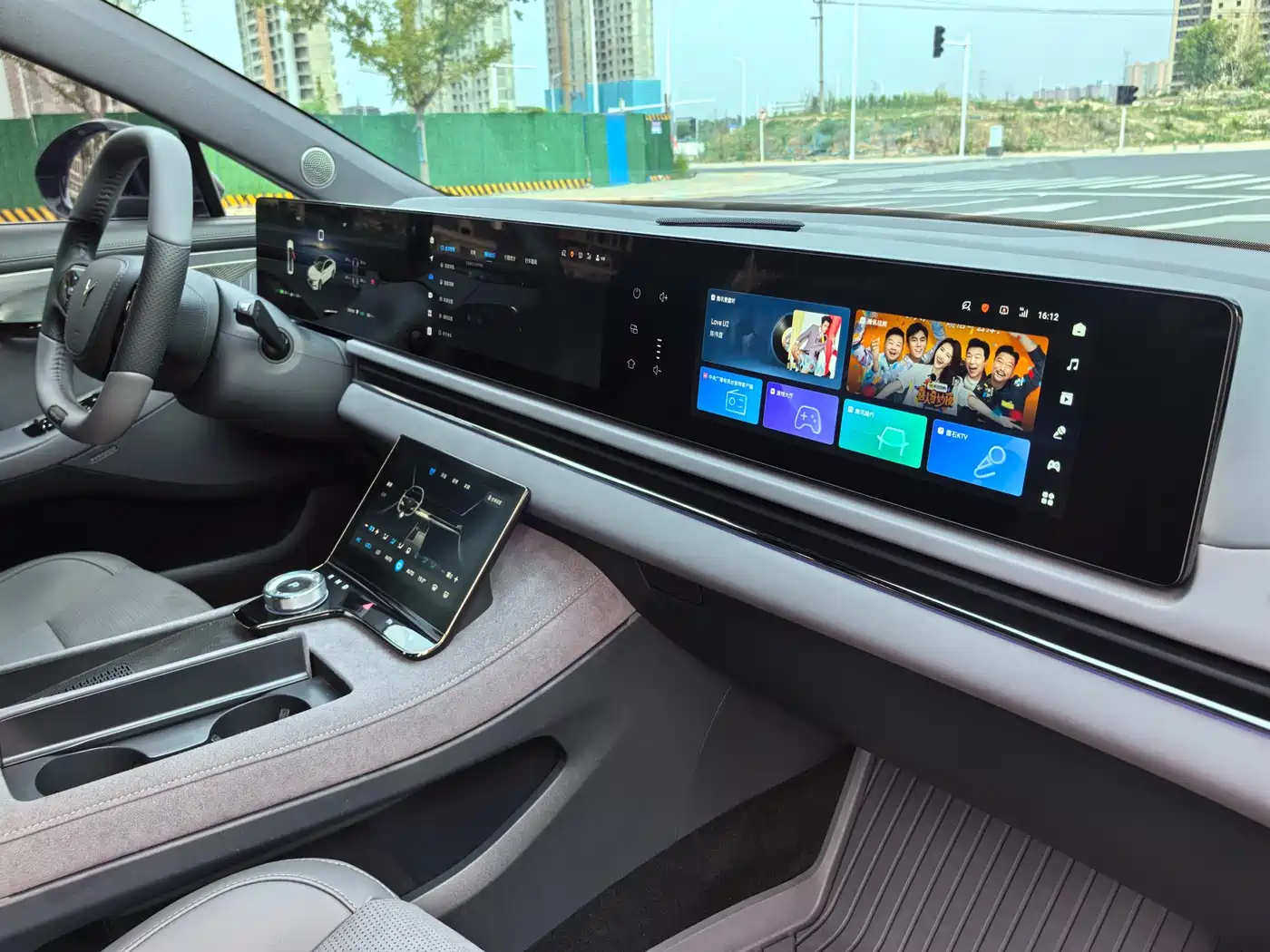 Voyah Auto VOYAH Zhuiguang 2024 PHEV AWD Ultra Long Range Flagship фото 21