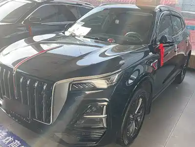 Hongqi HS5