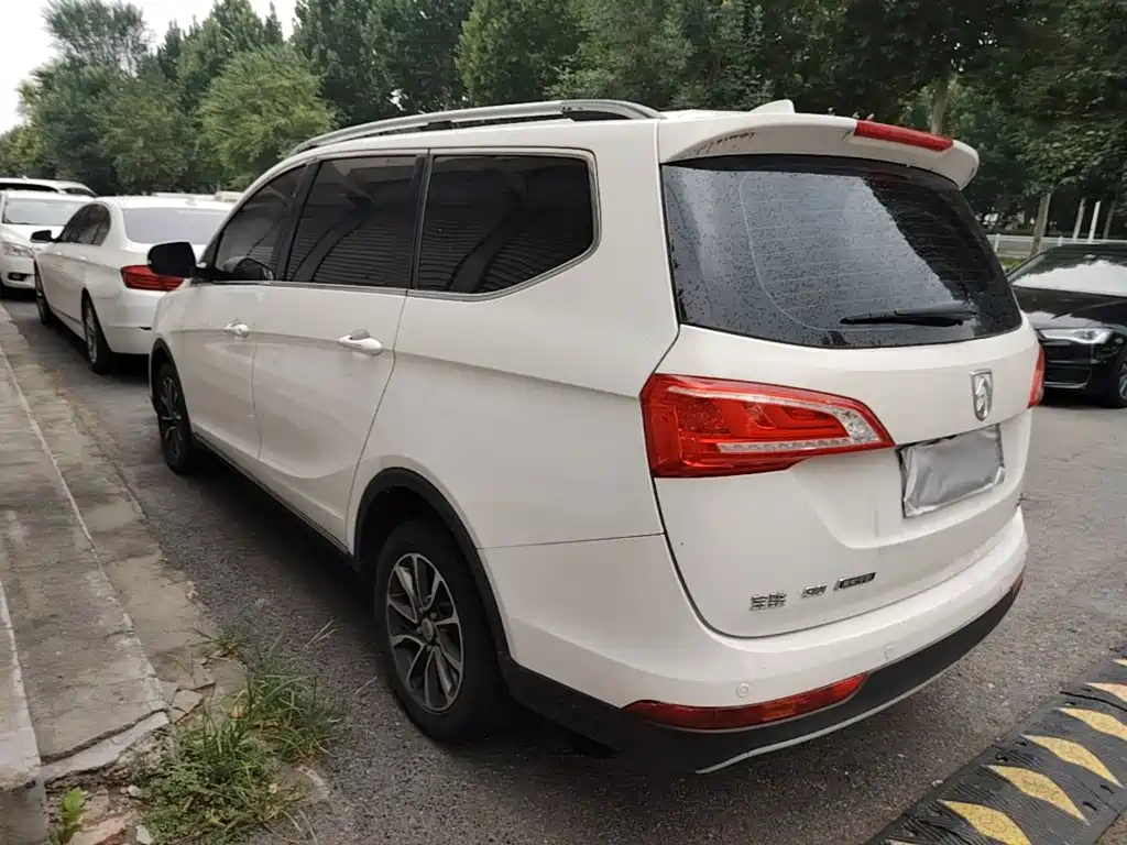 Фото 5 - Baojun 730