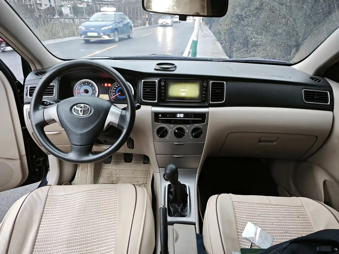 Toyota Corolla 2013 1.6L Manual Excellence Edition фото 8