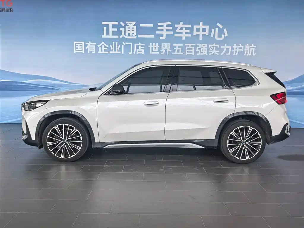 Фото 4 - BMW X1