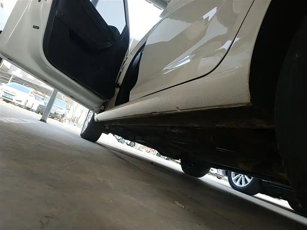 Volkswagen Santana 2016 1.4L Manual Trend Edition фото 22