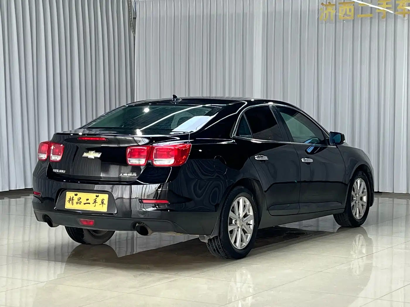 Chevrolet Malibu 2013 2.0L Automatic Luxury Edition фото 7