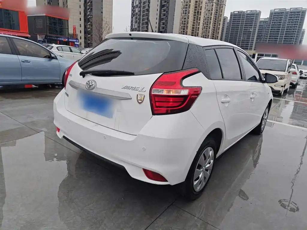 Toyota YARiS L Zhi Xuan 2020 1.5L CVT Leading Edition фото 7