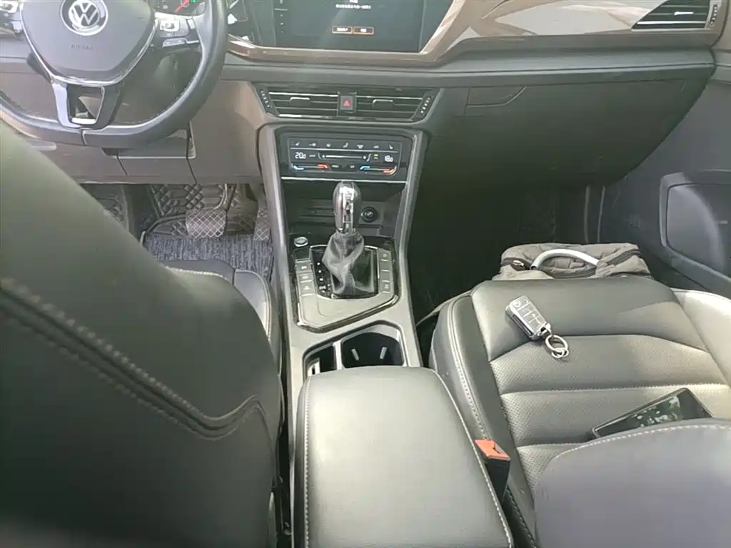 Volkswagen Tharu 2021 280TSI 2WD Luxury Plus фото 6
