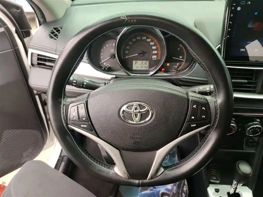 Toyota YARiS L Zhi Xuan 2021 1.5L CVT Leading Edition фото 3