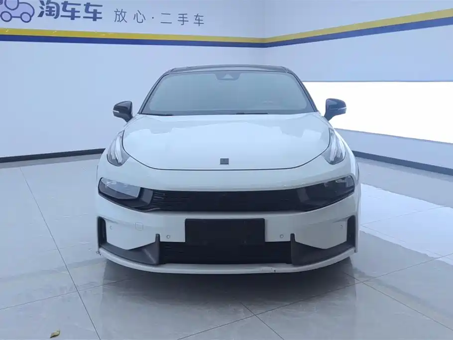 Lynk & Co 03 2021 1.5TD DCT Jin Champion Edition фото 2