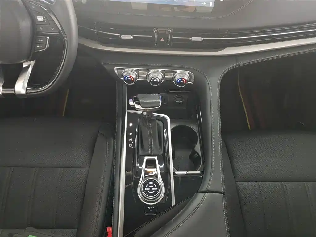 Changan CS95 2020 2019 2.0T 2WD Luxury
