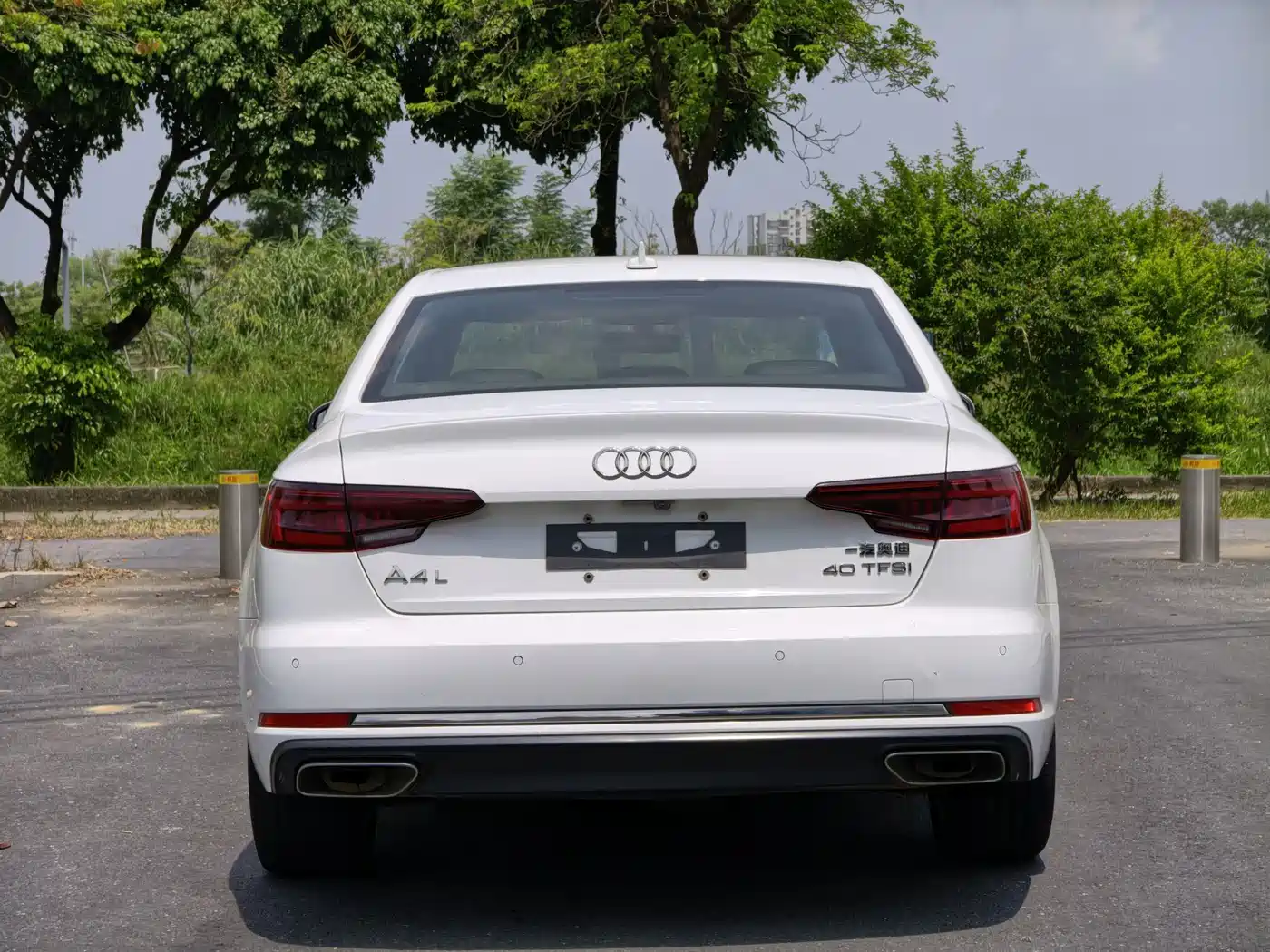 Photo 23 - Audi A4L