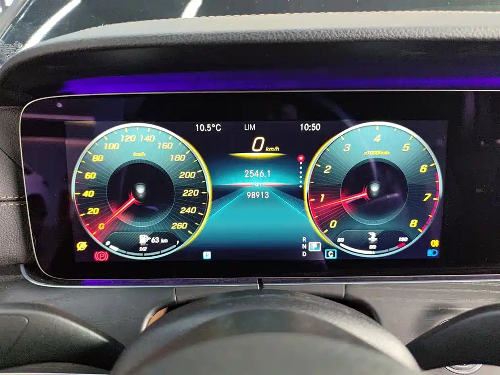 Mercedes-Benz E-Class 2021 E 300 L Sport Luxury Edition фото 8