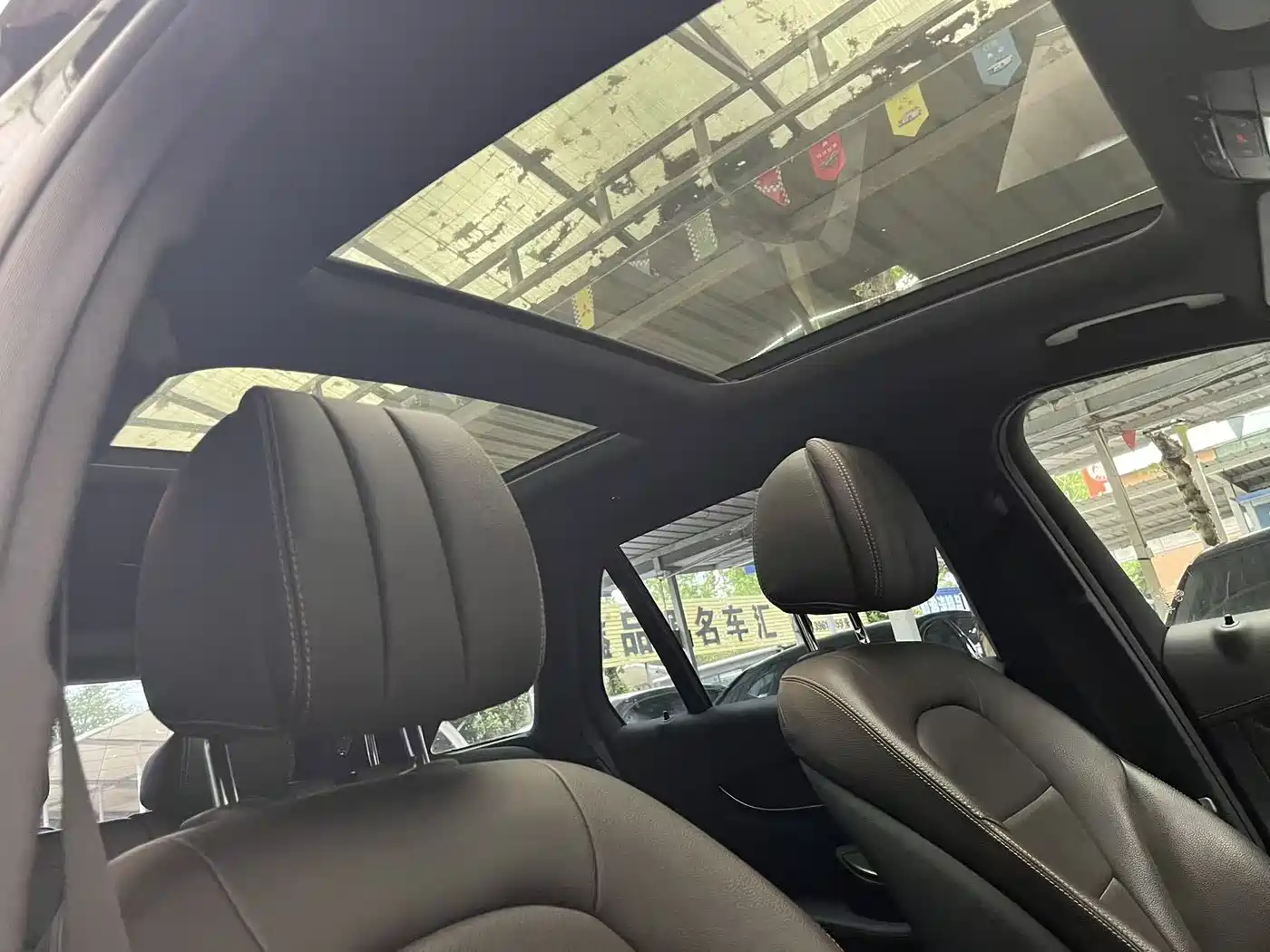 Mercedes-Benz GLC 2017 GLC 260 4MATIC Luxury фото 17