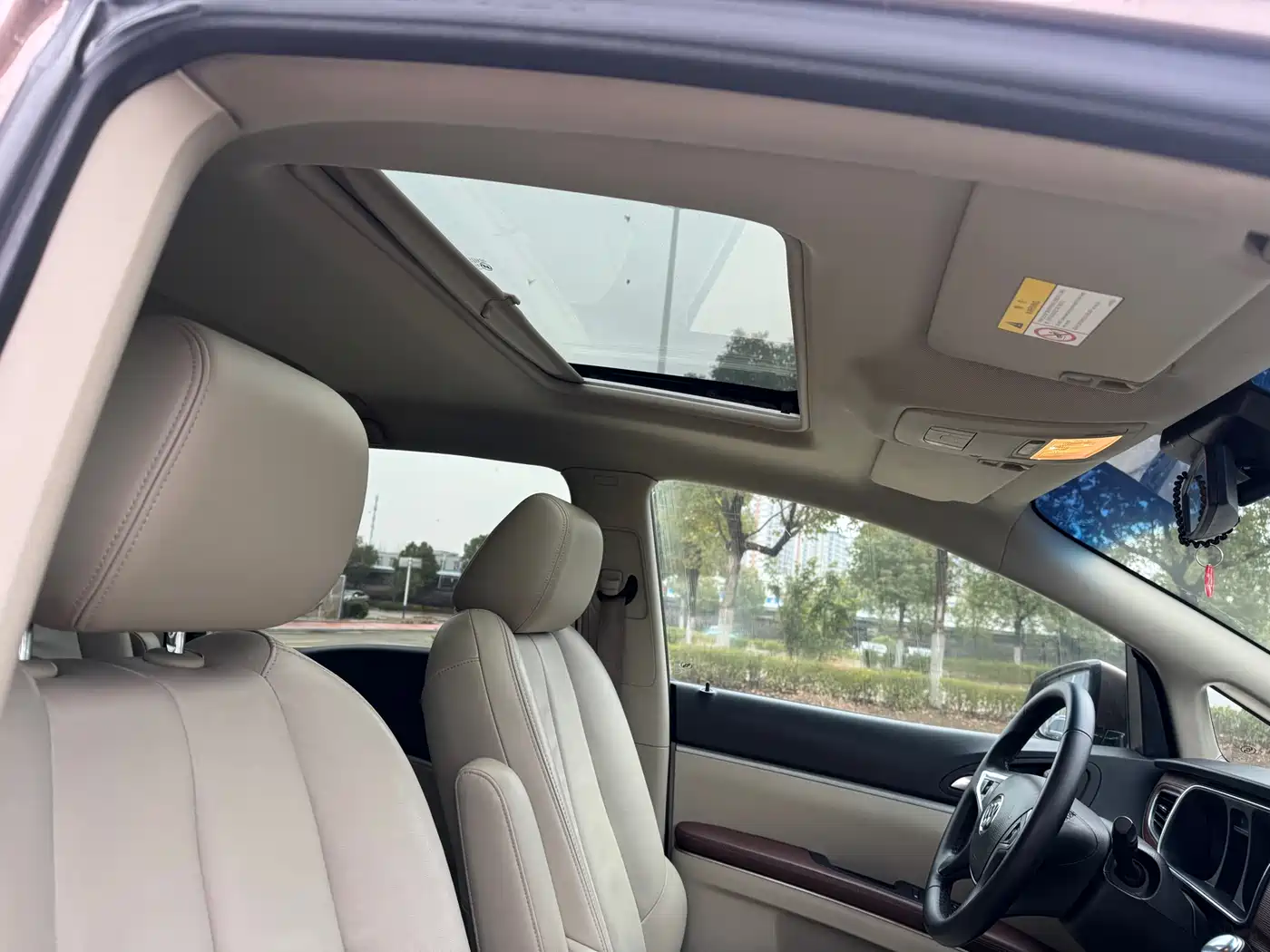 Buick GL8 2018 28T Luxury Model China VI фото 16