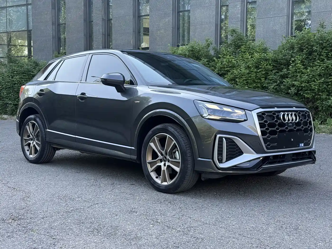 Audi Q2L 2022 35 TFSI Fashion Dynamic фото 3
