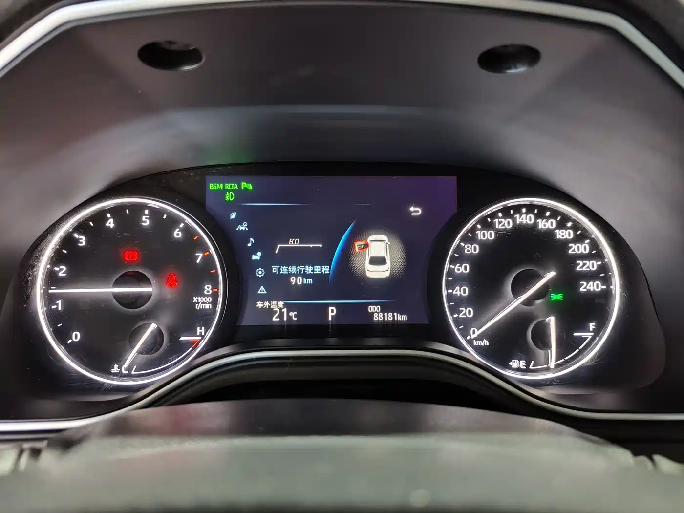 Toyota Avalon 2019 2.0L XLE Premium Edition (China VI) фото 11