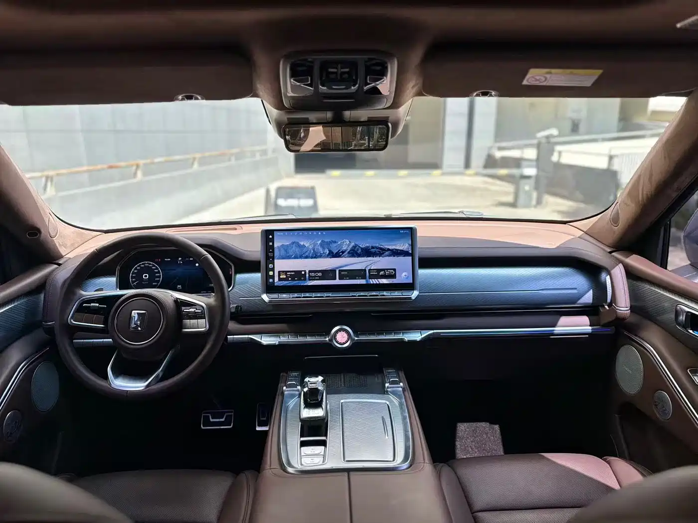 TANK TANK 700 NEW ENERGY