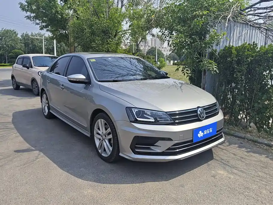 Volkswagen Sagitar 2018 280TSI DSG Spark Edition