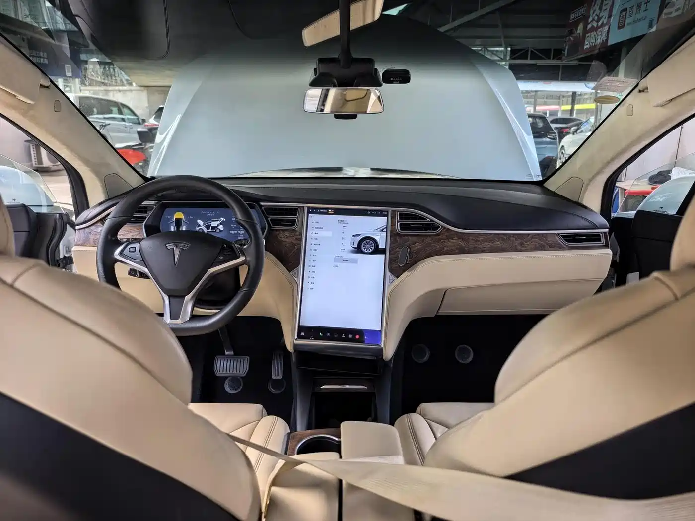 Фото 8 - Tesla Model X