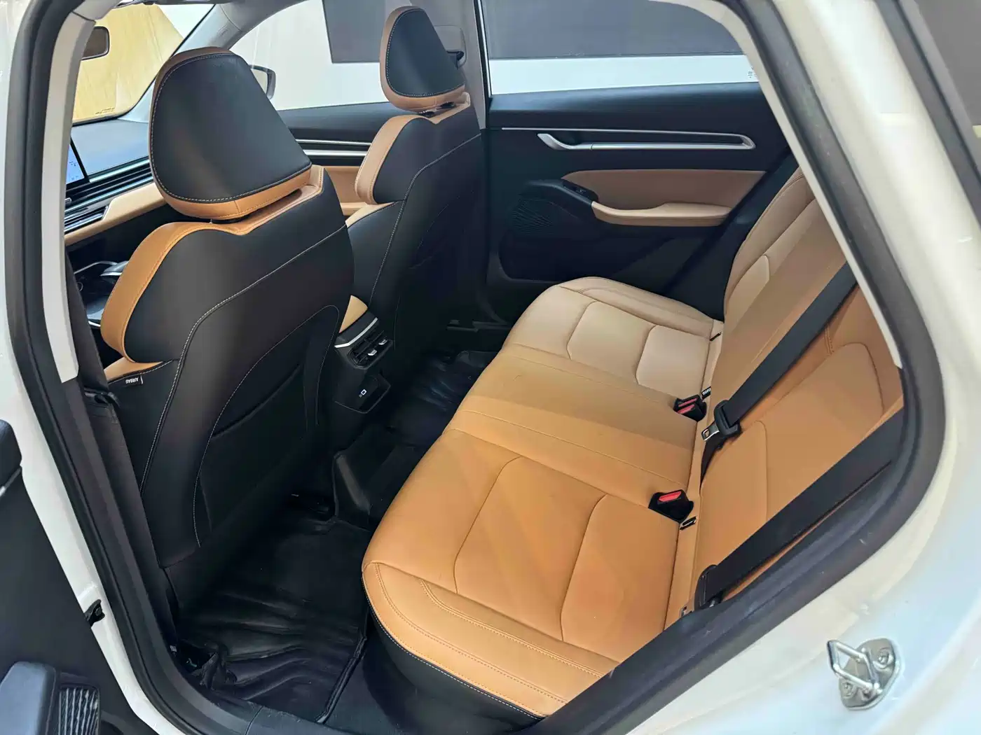 GEELY AUTOMOBILE EMGRAND