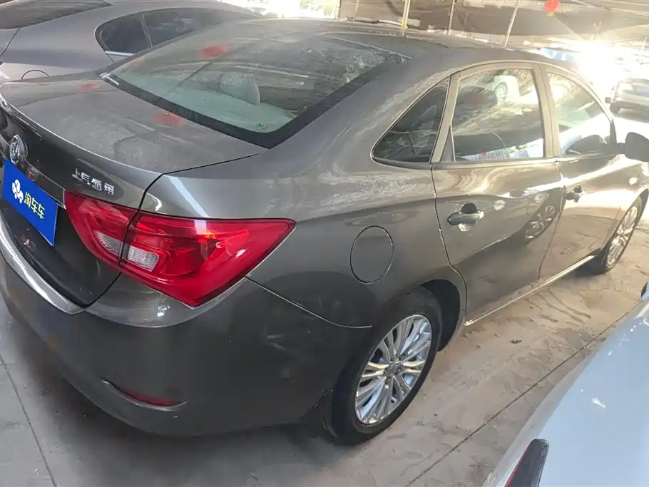 Buick Excelle 2017 15N Automatic Elite фото 3