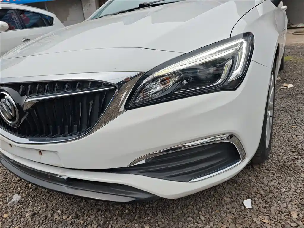 Buick Verano 2019 Sedan 15S Auto Leading фото 24