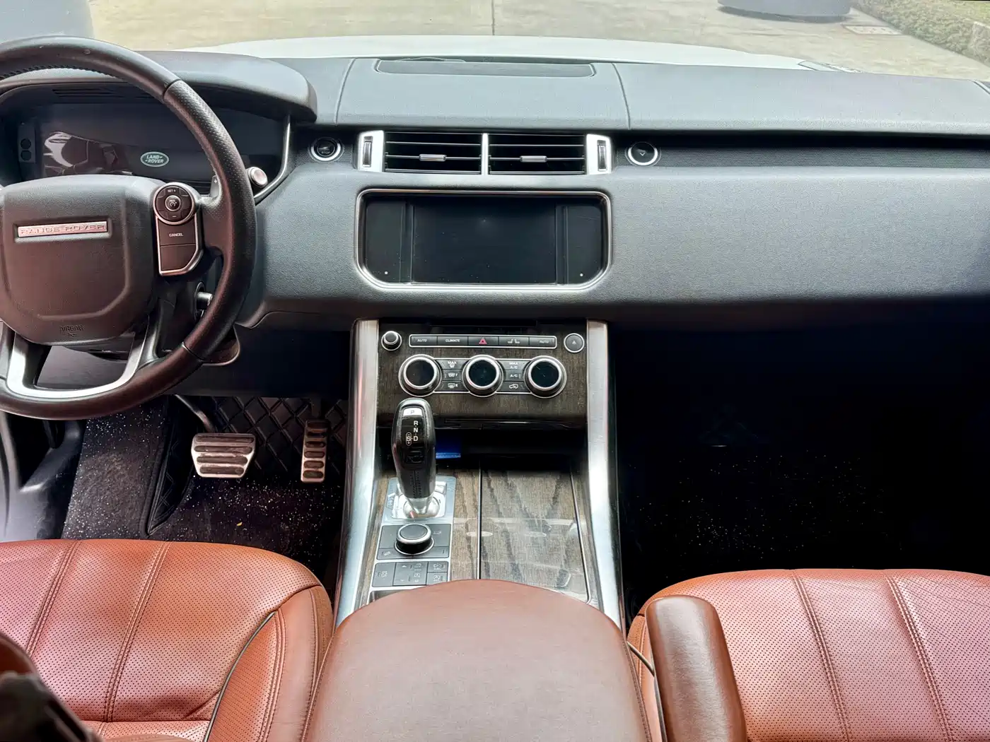 Land Rover Range Rover Sport 2016 Model 3.0 SC V6 HSE DYNAMIC фото 10