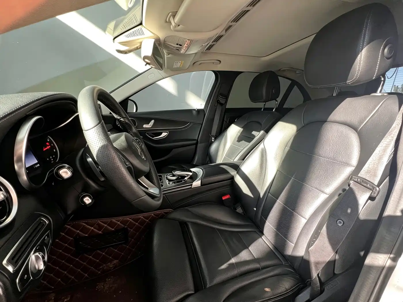 Mercedes-Benz C-Class 2017 Facelift C 180 L Fashion Sport Edition фото 16